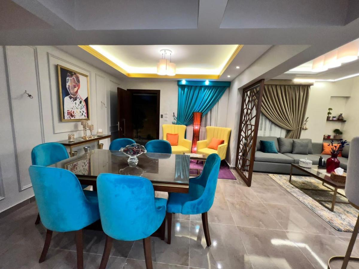 Luxury Flat With Garden And Private Entrance شقة فاخرة بحديقة و مدخل خاص Cairo Exterior photo